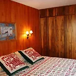 Appartement Ensoleille 2 Pieces, Pieds Des Pistes Courchevel 1850, Balcon Sud, Casier A Skis, Parking - Fr-1-575-36