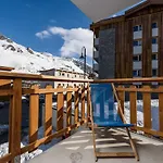 Studio Cabine Confortable Proche Pistes Et Commerces Avec Balcon, Tignes Le Lac - Fr-1-502-428
