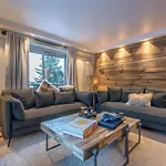 Appartement Neuf Et Luxueux Centre Courchevel 1850, Proche Pistes Et Services - Fr-1-575-160