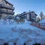 Appartement Neuf Et Luxueux Centre Courchevel 1850, Proche Pistes Et Services - Fr-1-575-160