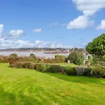 Grande Maison Vue Riviere Pour 8 A St Philibert