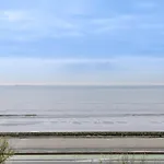 Appartement De Standing En Front De Mer, Pour 4