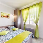 Beautiful Home In Saint-Pierre-Doleron