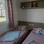 Mobil Home F033 Camping La Carabasse 4 Etoiles Vias
