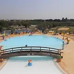 Mobil Home Irm Excellence Dans Parc Natura 2000 Lac Des Reves Piscine Ect Sous Fun Pass