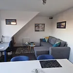 Glaz - Appart-Sympa - T1 Bis En Plein Centre De Ploemeur