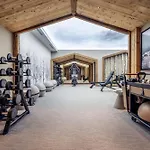 Antares Sirius 301- Spacious Ski Inski Out Apartment