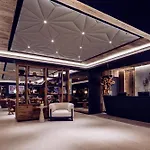 Antares Mira 202 - Pretigious Rooftop Apartment Ski Inski Out