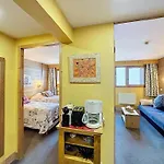 Les Menuires - 2 Pieces 4/5 Pers - 42M² - Balcons - Ski Aux Pieds - Res. Aconit - Fr-1-178-294