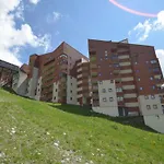 Charmant Appartement Pour 5, Ski Aux Pieds, Bien Equipe, Proche Commerces Et Piscine A Les Bruyeres - Fr-1-452-237