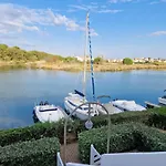 Quai De La Lagune - Vue Sur La Marina