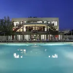 Modern Apartment Grau-Du-Roi And Port-Camargue