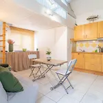 Jolie Petite Maison Climatisee Parking Prive