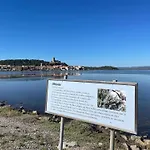 Les Mers Du Sud