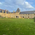 Domaine Du Manoir De Vains