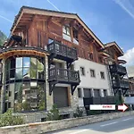 Appartement Duplex Luxueux Avec Sauna - 500M Des Pistes A Val D'Isere - Fr-1-567-17