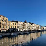 Escale Singuliere - Suite Luxueuse & Balneotherapie, Une Bulle De Bien-Etre A Sete