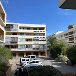 Studio Confort Avec Climatisation Et Wifi A Balaruc-Les-Bains - Fr-1-553-278