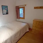 Appartement 2 Pieces Pour 4 Personnes A Meribel, Central Et Proche Pistes - Fr-1-411-739