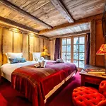 Chalet Le K2 Courchevel 1850, Plein Centre De Courchevel 1850 Et Aux Pieds Des Pistes De Skis