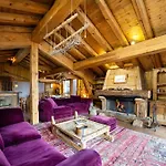 Chalet Le K2 Courchevel 1850, Plein Centre De Courchevel 1850 Et Aux Pieds Des Pistes De Skis