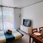 Studio Dans Quartier Calme - Climatisation - Terrasse - Parking - A 900M Des Plages Et 400M Des Commerces