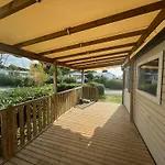 Joli Bungalow 464 Pour 4-6 Pers Camping Siblu Lac Des Reves Lattes