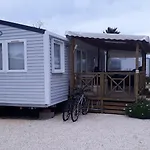Camping Del Mar B26, Mobile Home Superieur, 2 Chambres, 4 Personnes, 1 Salles De Bain, Bord De Mer
