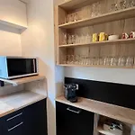 Appartement Avec Wifi, Vue Sur Mer A 200M Plage A Perros-Guirec - Ref 827
