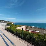 Rez De Jardin Residence En Bord De Mer Piscine Tennis Stationnement
