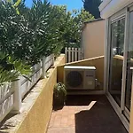 Charmant T2 A Agde : Plage, Commerces, Jardin, Parking, Clim, Wi-Fi, Appareils Cuisine Complete - Fr-1-607-185