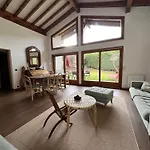 Chalet Mao