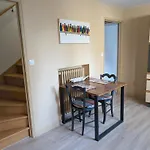 Maison Typique, Centre-Ville, Jardin Ville Haute