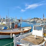 Charming Studio With Balcony In Sanary-Sur-Mer