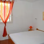 Appartement 2 Pieces Avec Loggia A 150M De La Plage, Animaux Acceptes, Garage Compris - Fr-1-776-111