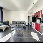 Appartement Lumineux Au Coeur De Marseille Avec Balcon Prive
