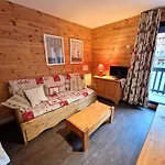 2 Pieces+Cabine, 6-8 Pers, 42M², Coeur Station, Pres Pistes, Tv, Dvd - Fr-1-265-220