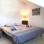 Maison Alis 5 Pieces 10 Personnes A 100 Metres De La Plage Du Couregant