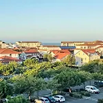 Apartment Les Vagues By Interhome