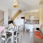 Bright Maisonette Near A Medieval Town With A City Wall