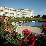 Apartment With A View On The Pool Or See Near Fort Boyard