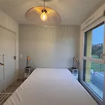 Les Lofoten : Maison Neuve Residence Sequoia