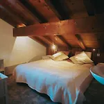 Auberge Chez Mado Et Augusta