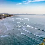 Easy Cles - Villa 4 Suites 500M Beach Ac