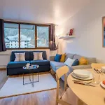 Nice 32M With Balcony View On The Mountain