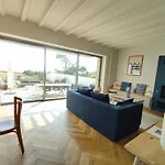 Villa Cotton