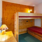 Appartement Avec Balcon, Proche Des Pistes Et Commerces - Fr-1-355-203