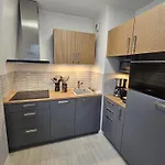 Appartement Le Rivage Finisterien, 4 Personnes, A 5 Mn De La Plage Des Sables Blancs
