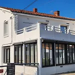 Villa Alekatele A 80M De La Plage