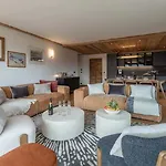 Rustic Apartment Courchevel 1850